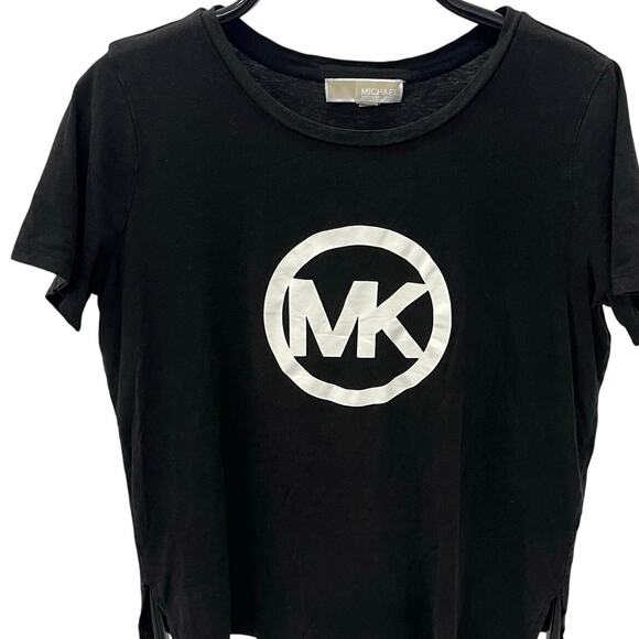 Michael Kors Women's LG Black & White Logo Graphic T-shirt - Picture 1 of 4